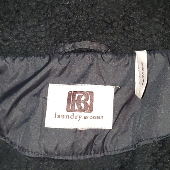 🔻Faux Fur Hood Coat Laundry by Design - Picture 6 of 8